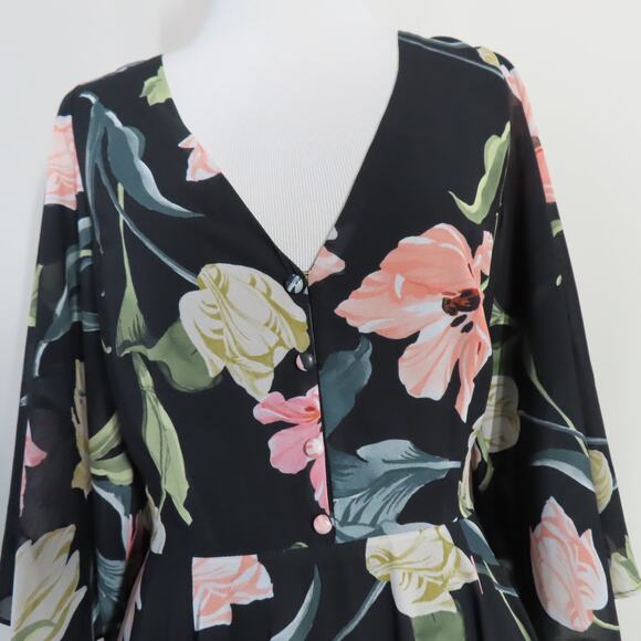 Yumi Kim Black Floral Open Back A-line V-neck Midi Dress Bell Sleeves Size Small - Picture 7 of 10